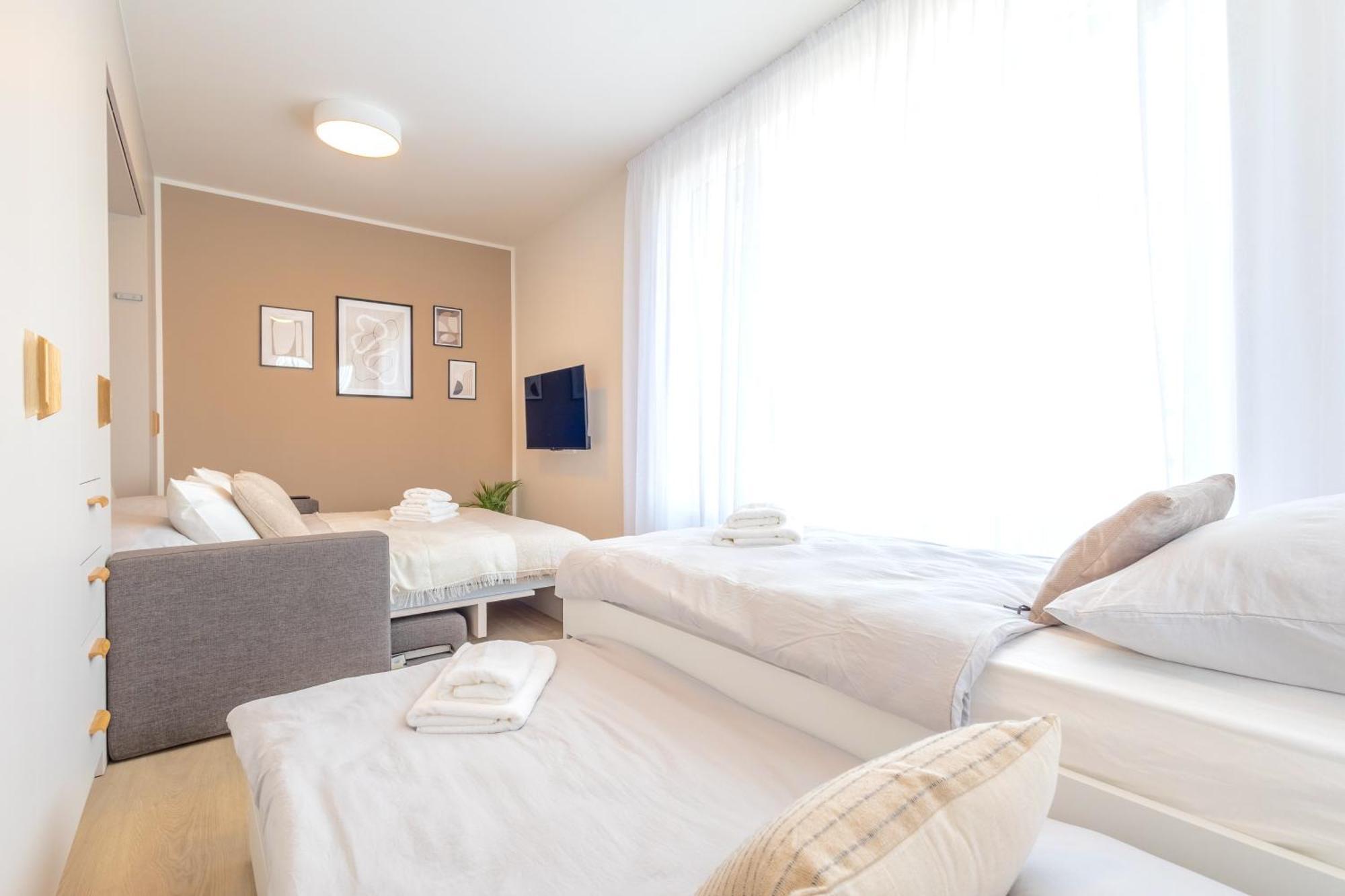 شقة Bright 2Br - 5Th Floor, Balcony, Free Parking By Gravity براغ المظهر الخارجي الصورة