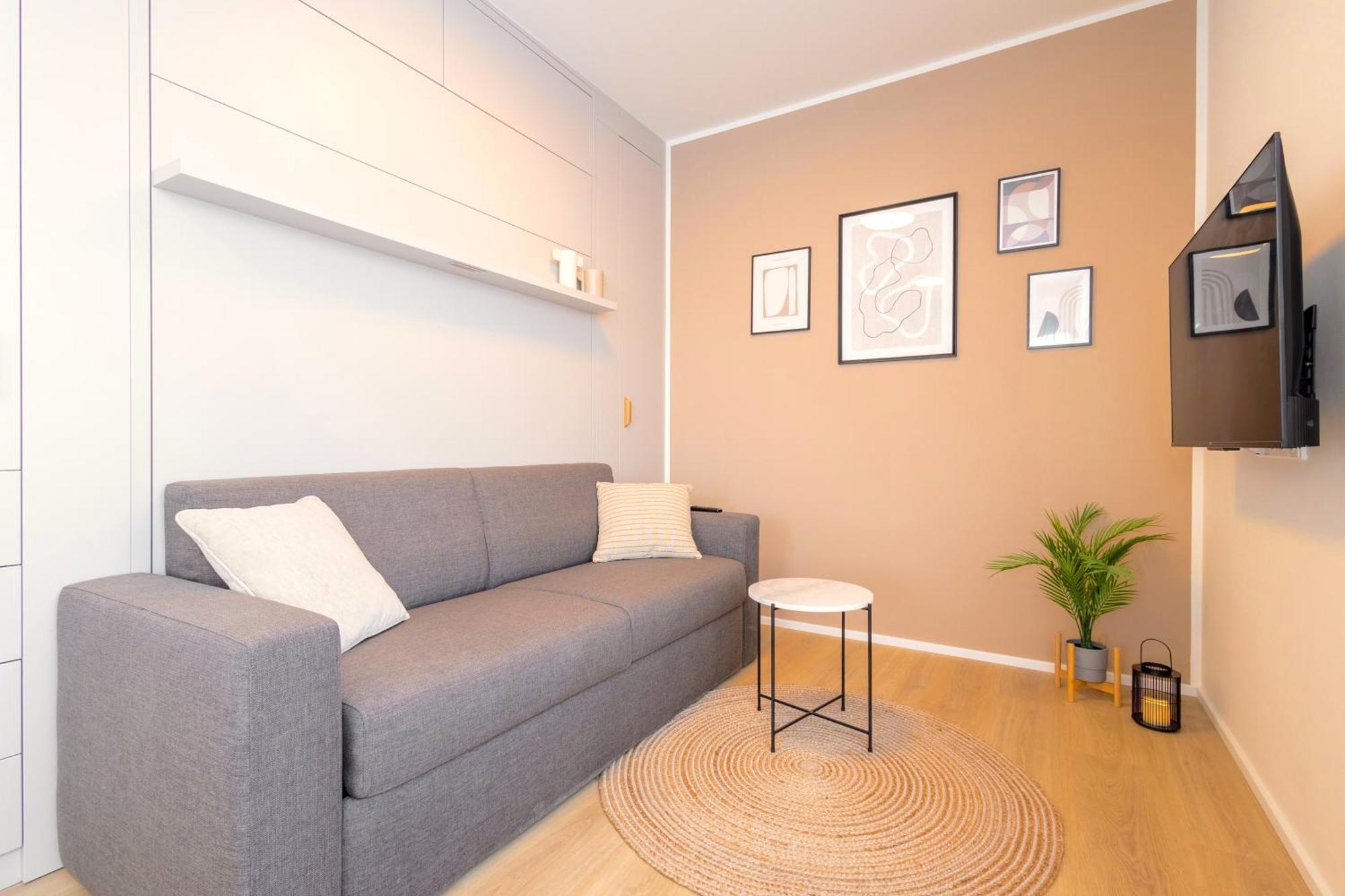 شقة Bright 2Br - 5Th Floor, Balcony, Free Parking By Gravity براغ المظهر الخارجي الصورة