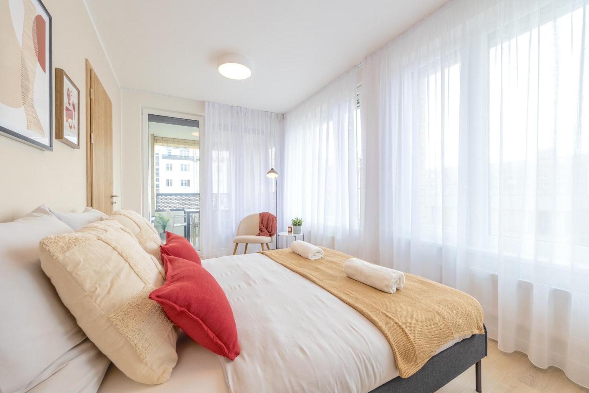 شقة Bright 2Br - 5Th Floor, Balcony, Free Parking By Gravity براغ المظهر الخارجي الصورة